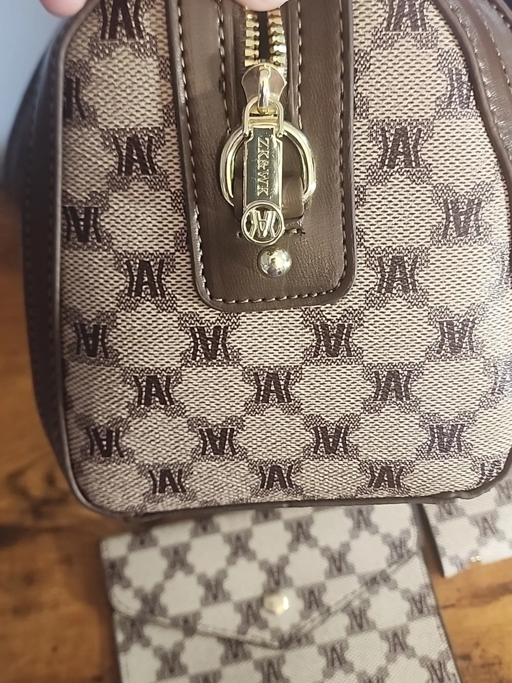 Coffee/Brown Signature Satchel 3pcs Set Fashion Printed Tote Bag, Wallet, Pillow